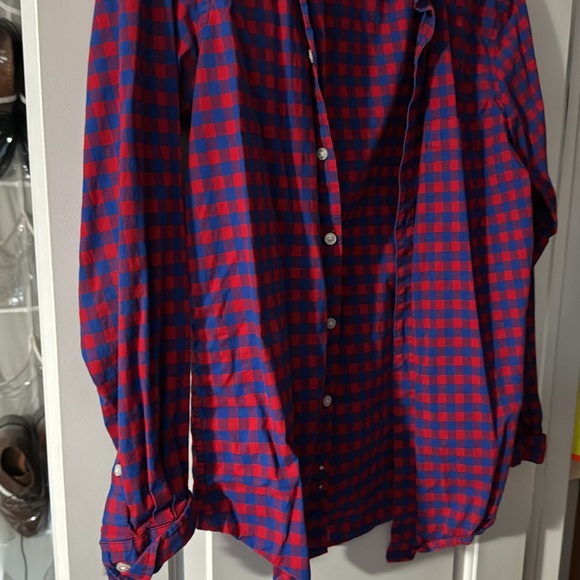 Club Room Button Down Shirt Size: Medium - Picture 2 of 2